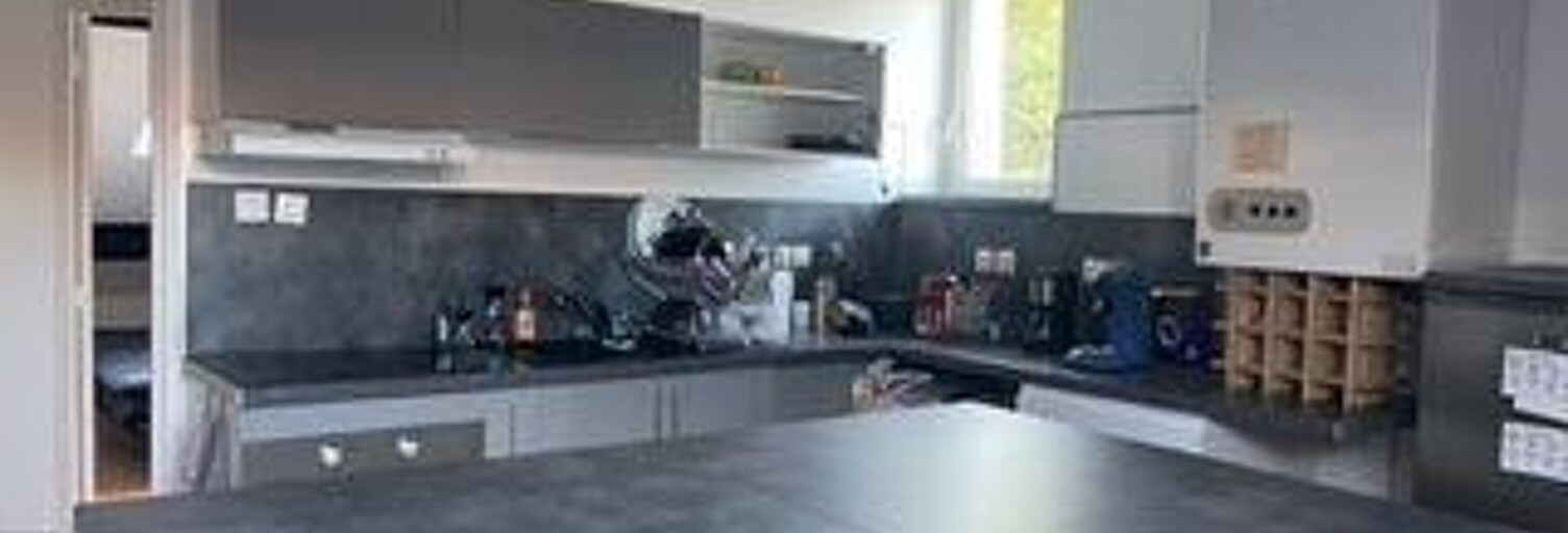 Immeuble  603 m² à vendre à Saint-Étienne (42000)