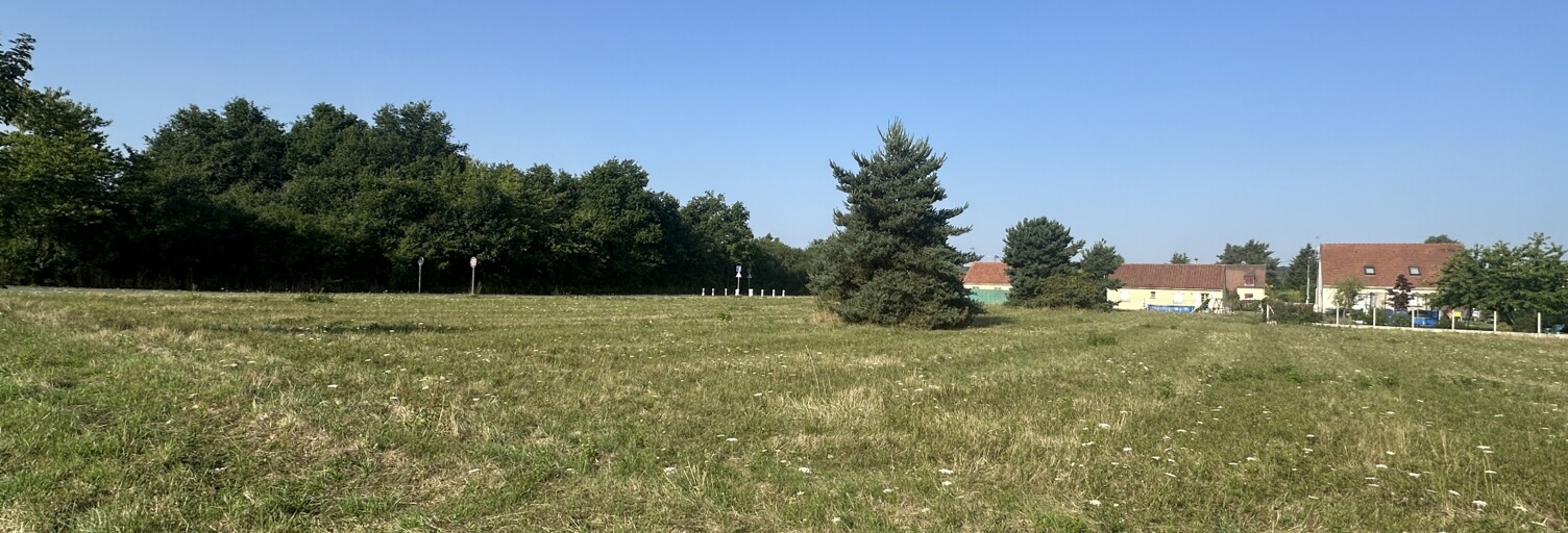 Terrain  1230 m² à vendre à Dordives (45680)