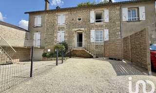 Immeuble  121 m² à vendre à Vouillé (86190)