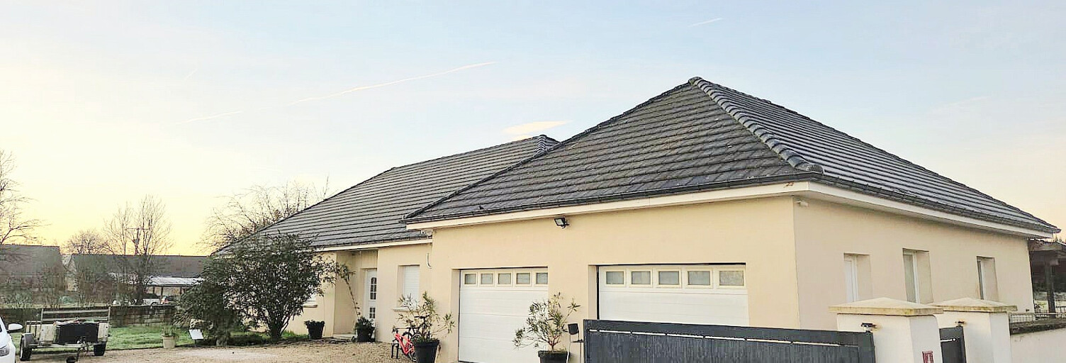 Maison 8 Pièces 209 m² à vendre à Dole (39100)