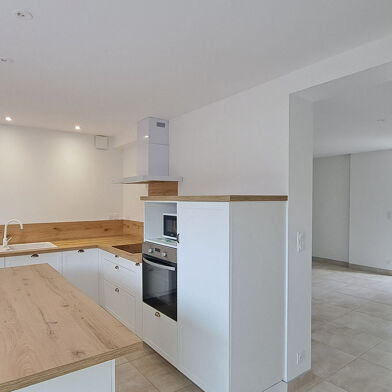 Appartement 3 pièces 224500 €