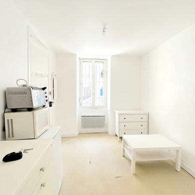 Appartement 2 pièces 650 €