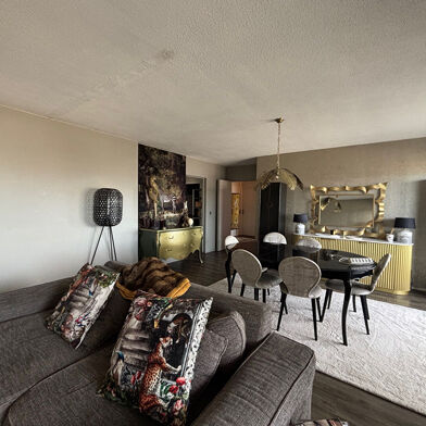 Appartement 4 pièces 1400 €