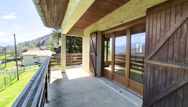 Villa / Maison 4 pièces  à louer Voiron 38500