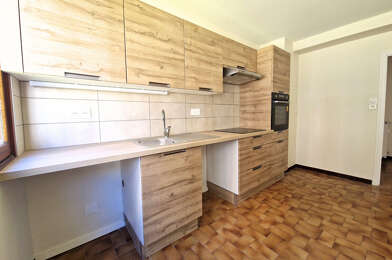 Appartement 3 pièces 845 €