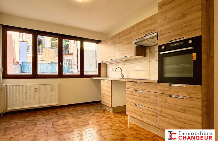 APPARTEMENT VOIRON 3 PIECES + BALCON - 81 m2 — photo 3