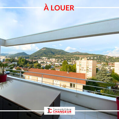 Appartement 2 pièces 719 €