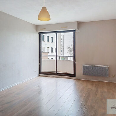 Appartement 3 pièces 275000 €