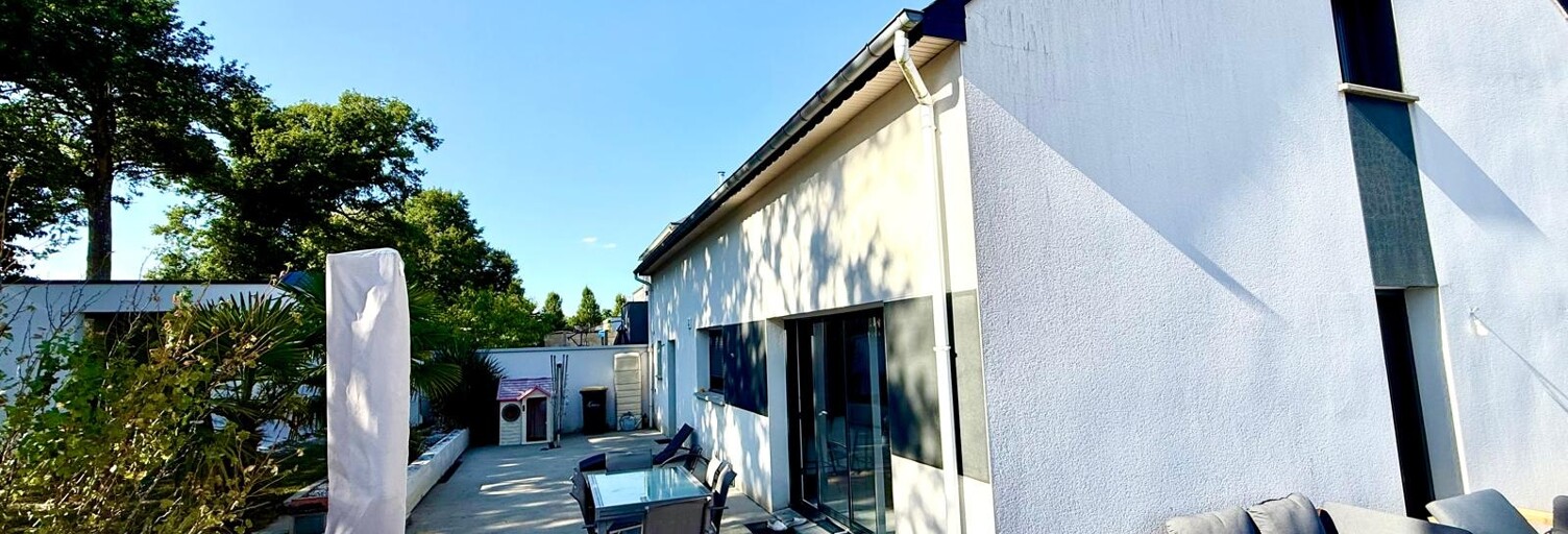 Maison 9 Pièces 160 m² à vendre à Dourdain (35450)