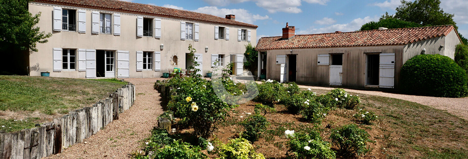 Maison 5 Pièces 230 m² à vendre à Angles (85750)