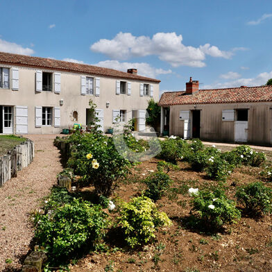 Maison 5 pièces 837000 €