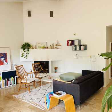 Maison 5 pièces 2000 €