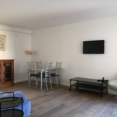 Appartement 2 pièces 2250 €