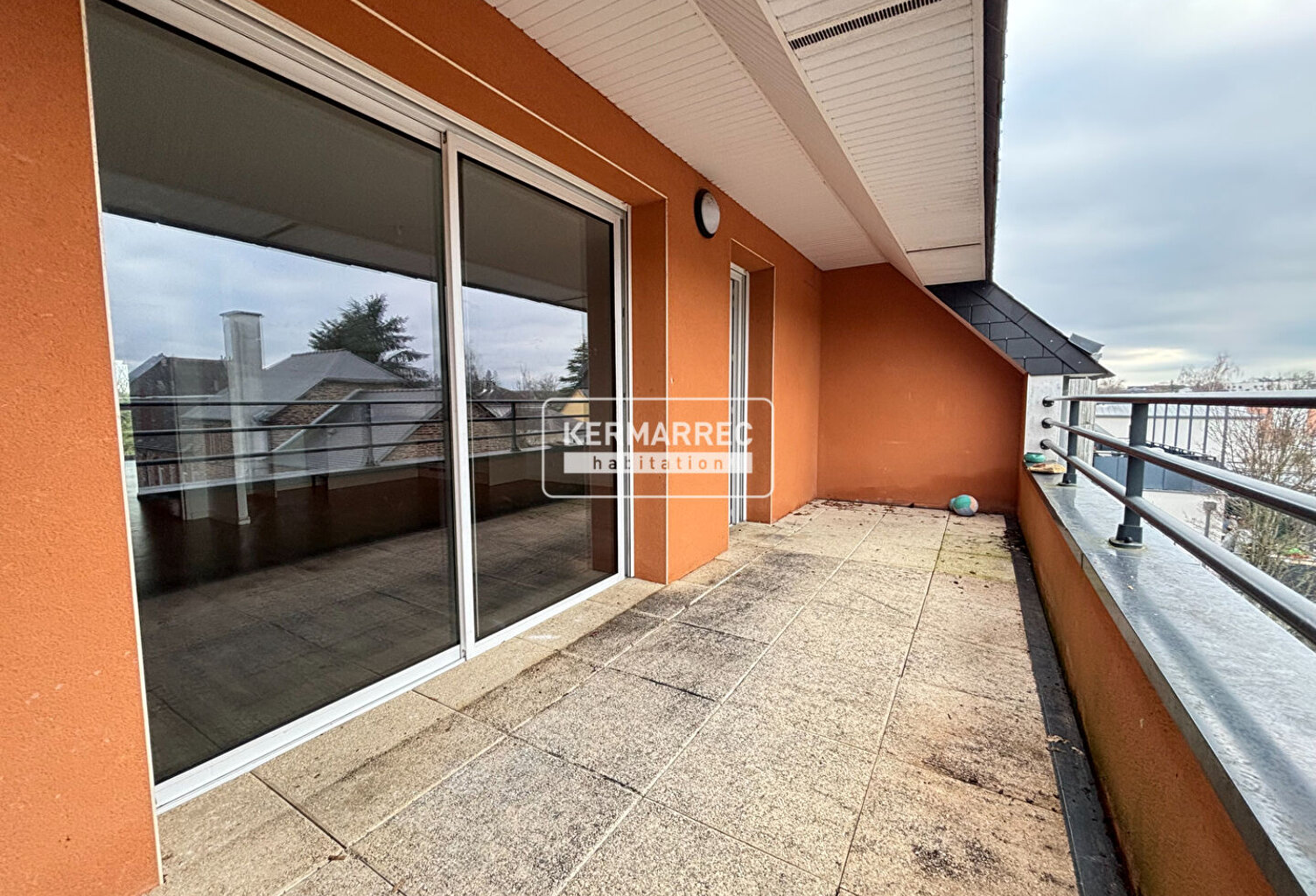 A vendre Dernier étage appartement 5 pièces Résidence de 2016 avec ascenseur PONT PEAN — photo 1