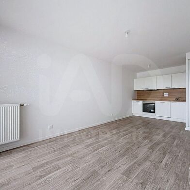 Appartement 2 pièces 900 €