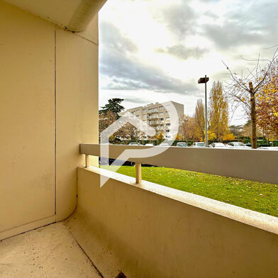 Appartement 4 pièces 300000 €