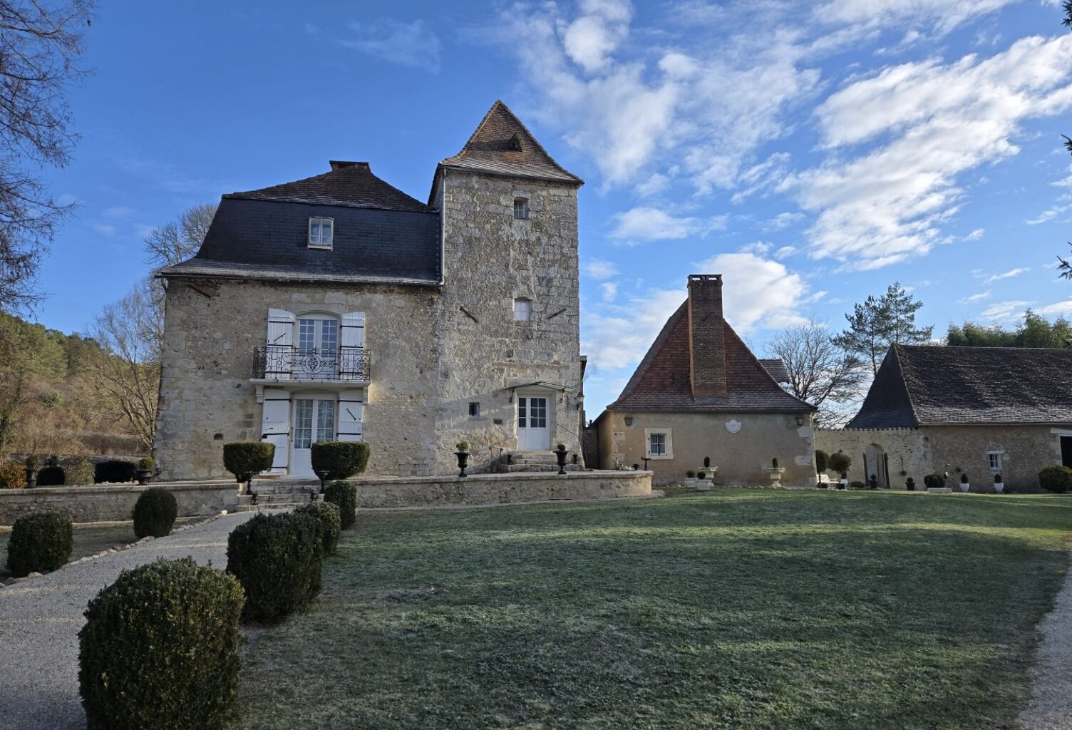 Château — photo 1