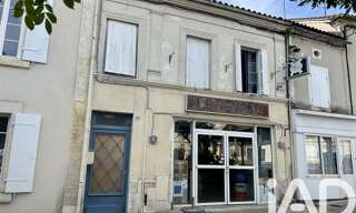 Immeuble  360 m² à vendre à Baignes-Sainte-Radegonde (16360)