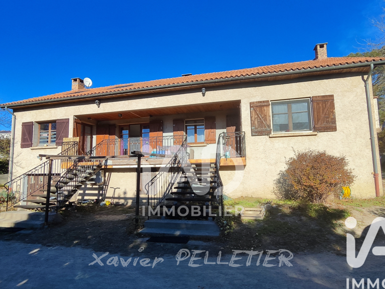 Vente Maison/villa 8 pièces — photo 1