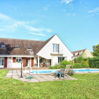 Maison 8 pièces 599000 €