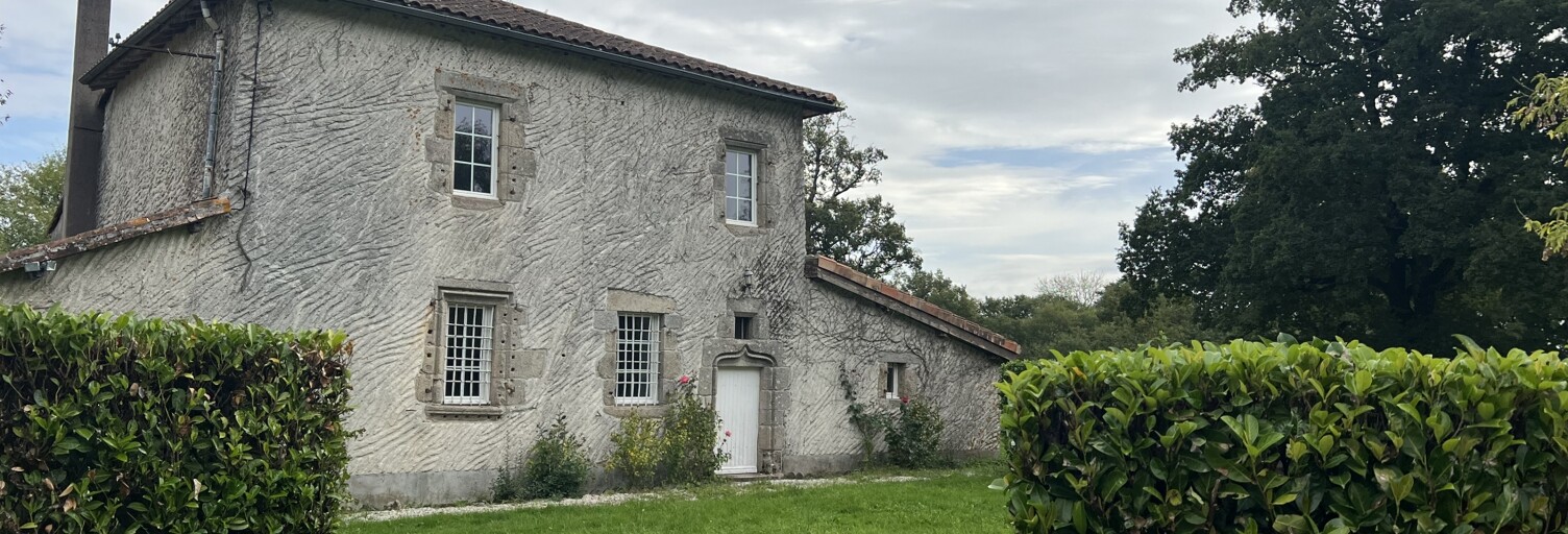 Maison 7 Pièces 188 m² à vendre à La Forêt-sur-Sèvre (79380)