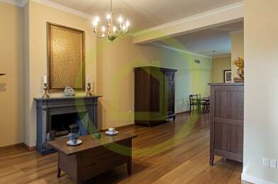 Appartement 7 pièces 257000 €