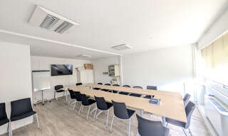 Bureau 4 Pièces 127 m² à louer à Marseille 2 (13002)