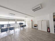 Bureaux - 127m2 - Joliette - La Major - 13002 - Villa d'Este — photo 2