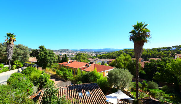 Villa / Maison 4 pièces  à vendre Hyères 83400