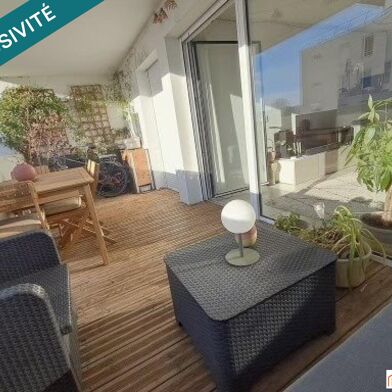 Appartement 3 pièces 244000 €