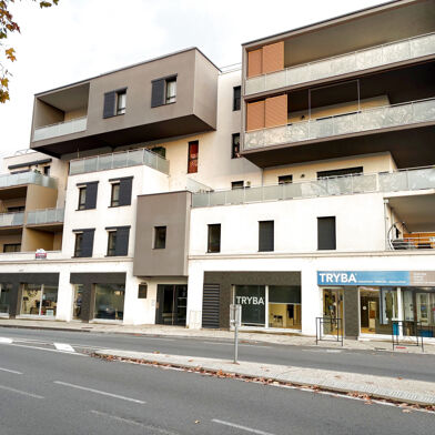 Appartement 3 pièces 230550 €