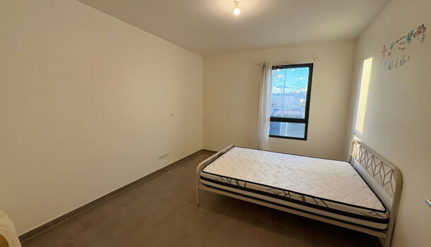 Appartement 3 pièces  à vendre Montélimar 26200