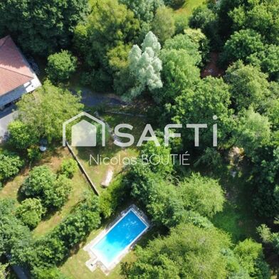 Maison 7 pièces 235000 €