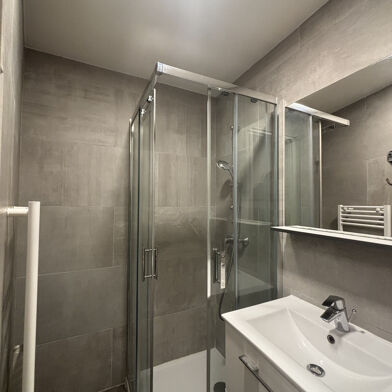 Appartement 2 pièces 750 €