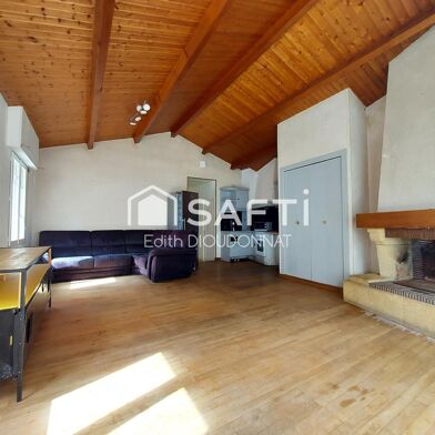 Maison 3 pièces 111000 €