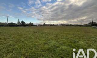 Terrain  885 m² à vendre à Vacquiers (31340)