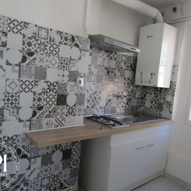 Appartement 2 pièces 445 €