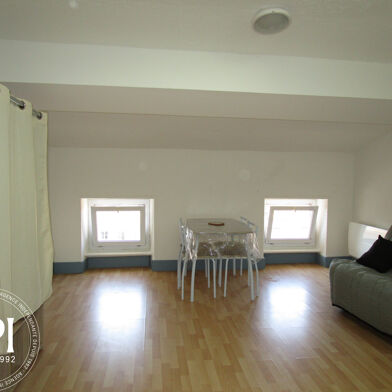 Appartement 1 pièces 400 €