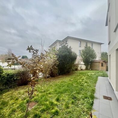 Appartement 4 pièces 259000 €