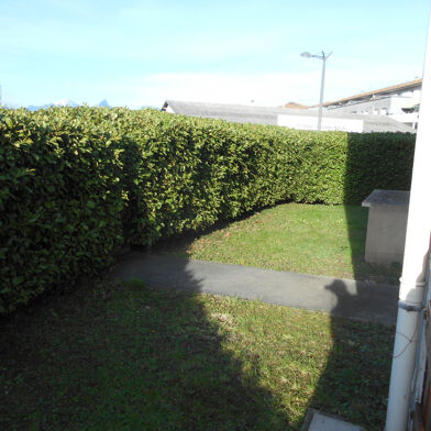 Appartement 3 pièces 860 €