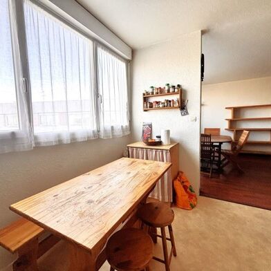 Appartement 3 pièces 328290 €