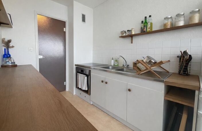 Vente appartement 3 pièces 75 m² Bordeaux (33000) — photo 3