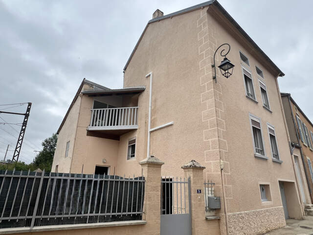 MAISON ENTIEREMENT RENOVEE PROCHE MONTBARD — photo du bien