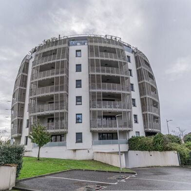 Appartement 2 pièces 200336 €