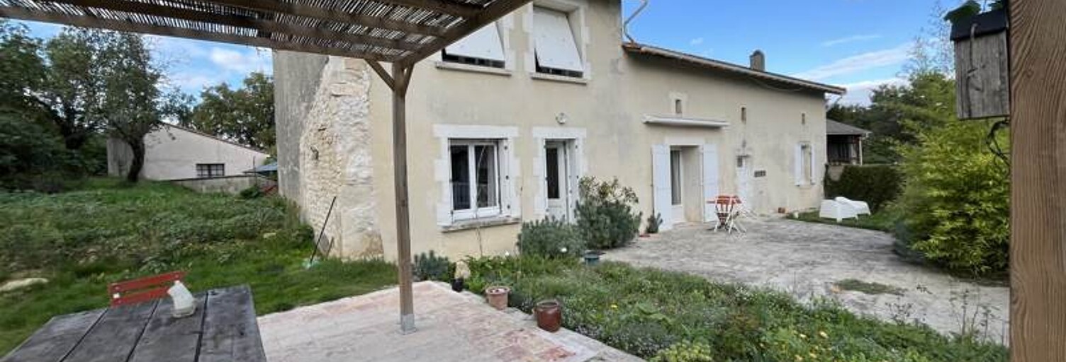 Maison 6 Pièces 118 m² à vendre à Baignes-Sainte-Radegonde (16360)