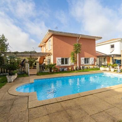 Maison 7 pièces 710000 €