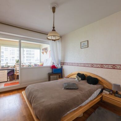 Appartement 4 pièces 229900 €