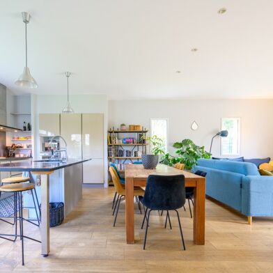 Maison 8 pièces 575850 €