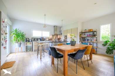 Maison 8 pièces 551769 €