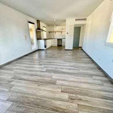 Appartement 3 pièces 845 €